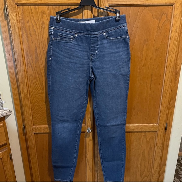 Levi Signature Totally Skinny Pull On Skinny Jeans - Picture 1 of 4